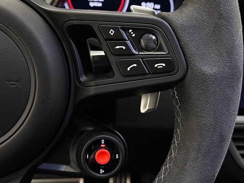 Used 2022 Porsche Cayenne Turbo GT image 26