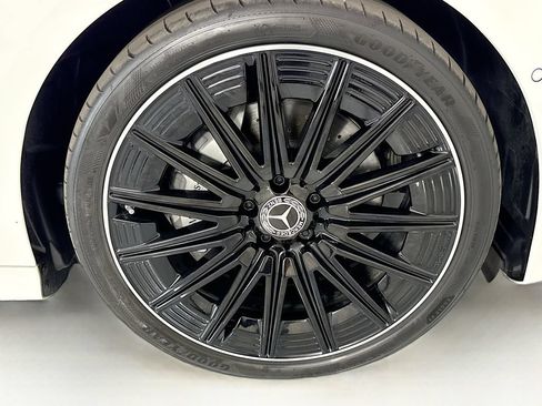Certified 2024 Mercedes-Benz CLE 300 4MATIC Cabriolet image 38