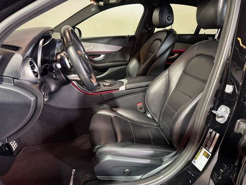 Used 2019 Mercedes-Benz C 300 4MATIC Sedan image 8