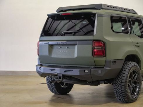 Used 2025 Toyota Land Cruiser image 31