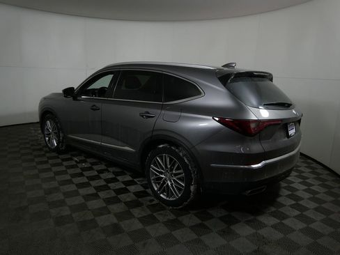 Used 2022 Acura MDX SH-AWD w/ Advance Package image 5