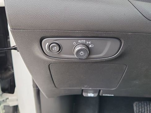 New 2026 Buick Encore GX Avenir w/ Avenir Technology Package AWD/4WD image 21
