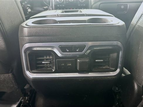 Used 2021 Chevrolet Silverado 2500 LTZ w/ LTZ Premium Package image 19