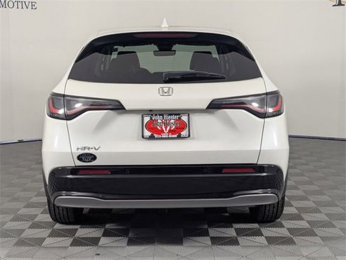 Used 2023 Honda HR-V EX-L image 6