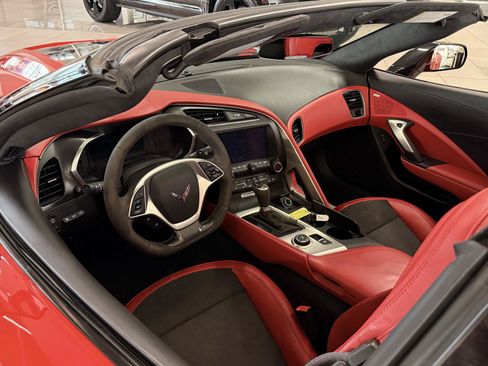 Used 2017 Chevrolet Corvette Grand Sport RWD image 11