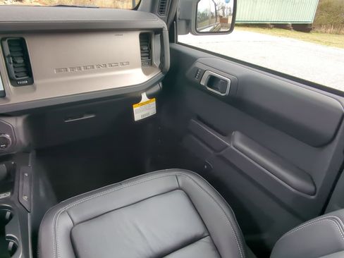 New 2026 Ford Bronco Outer Banks AWD/4WD image 15
