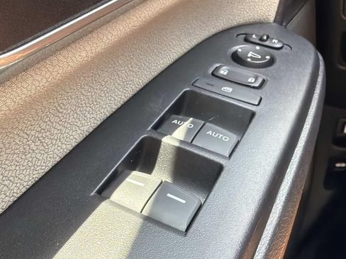 Used 2020 Honda CR-V EX image 25