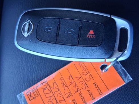 Used 2025 Nissan Kicks SV FWD image 18