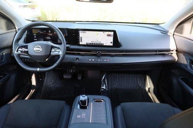 Used 2023 Nissan Ariya FWD image 23