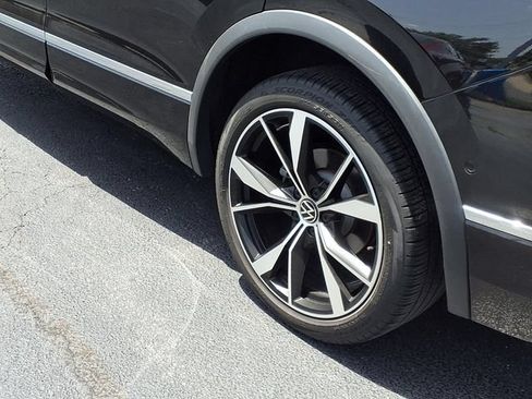 Used 2023 Volkswagen Tiguan SEL R-Line AWD/4WD image 22