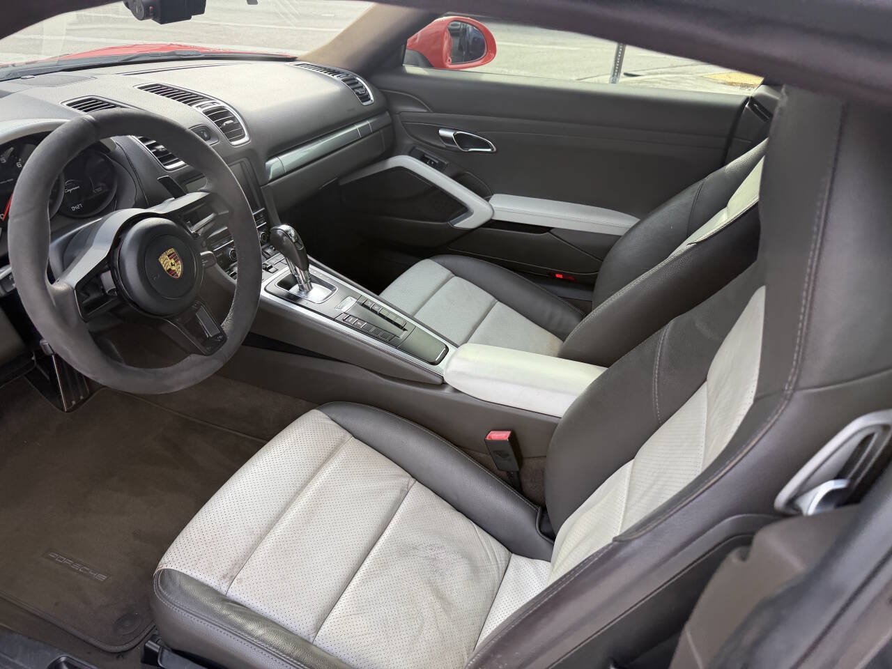 Used 2015 Porsche Cayman RWD image 11