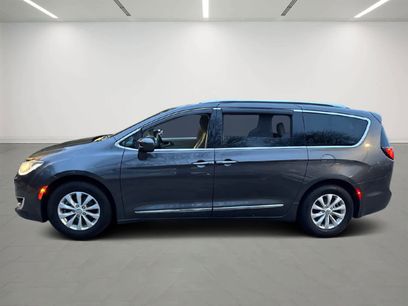 Used 2019 Chrysler Pacifica Touring-L