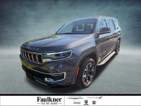Used 2024 Jeep Wagoneer Series III AWD/4WD image 1
