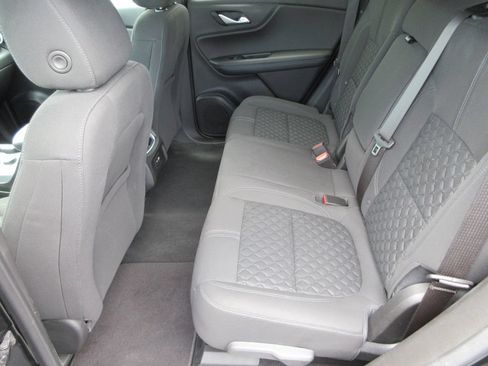 Used 2022 Chevrolet Blazer LT FWD image 13