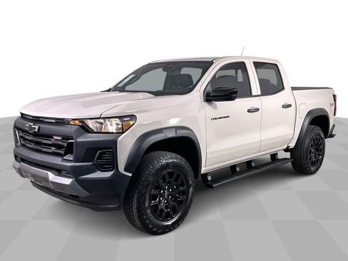 New 2026 Chevrolet Colorado Trail Boss AWD/4WD image 1