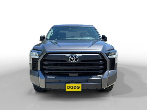Used 2023 Toyota Tundra SR5 w/ SR5 Premium Package RWD image 8