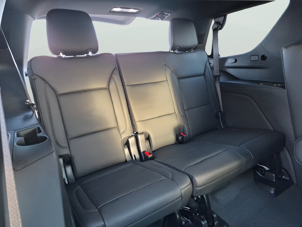 New 2026 GMC Yukon Denali w/ Denali Reserve Package AWD/4WD image 35