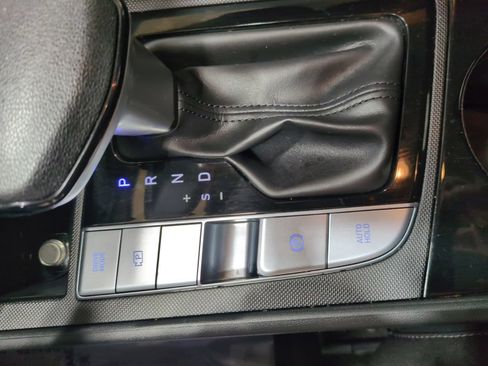 Certified 2023 Hyundai Elantra Blue FWD image 20