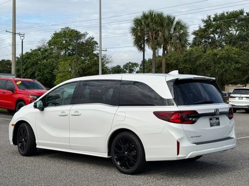 Used 2025 Honda Odyssey Sport-L image 5