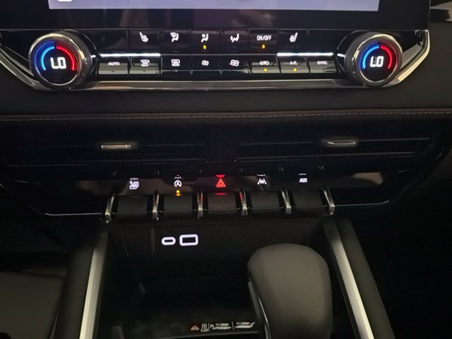 New 2026 Chevrolet Colorado Z71 AWD/4WD image 34