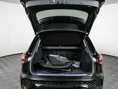 New 2026 Audi Q3 quattro 2.0T image 32