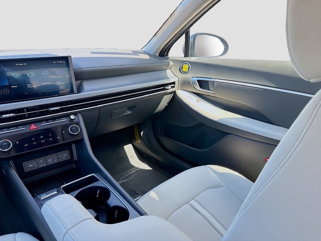 Used 2026 Hyundai Sonata SEL FWD image 20
