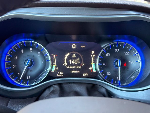 Used 2019 Chrysler Pacifica Touring-L w/ Advanced Safetytec Group FWD image 27