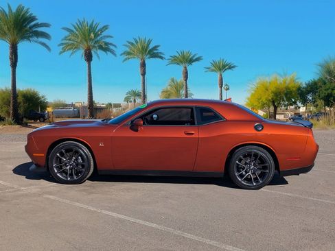 Used 2023 Dodge Challenger R/T Scat Pack w/ Plus Package image 2