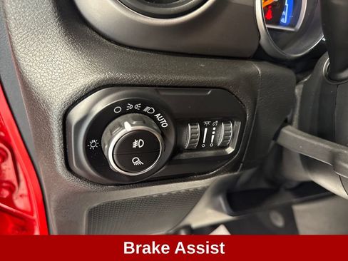 Used 2020 Jeep Gladiator Sport w/ Quick Order Package 24S AWD/4WD image 9