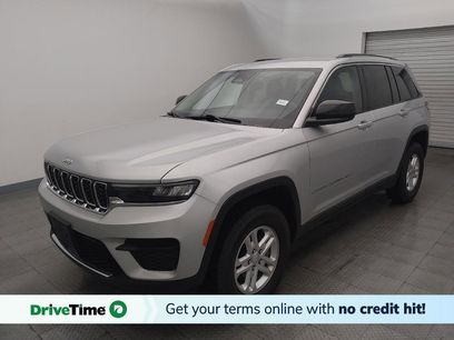 Used 2023 Jeep Grand Cherokee Laredo w/ Luxury Tech Group I
