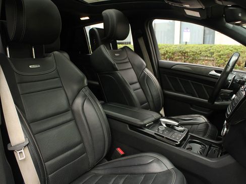 Used 2017 Mercedes-Benz GLE 63 AMG S image 25