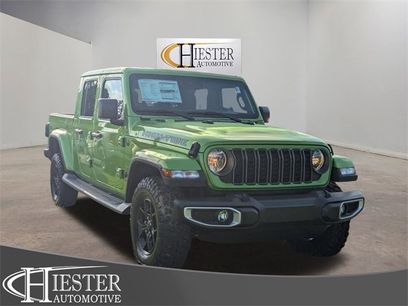 New 2025 Jeep Gladiator Sport
