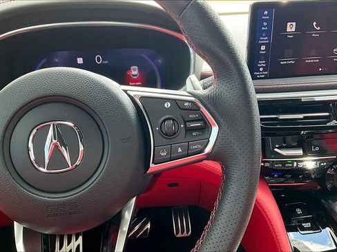 Used 2025 Acura MDX A-Spec image 25