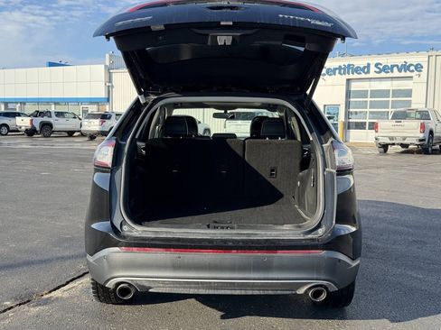 Used 2017 Ford Edge Titanium w/ Equipment Group 301A image 11