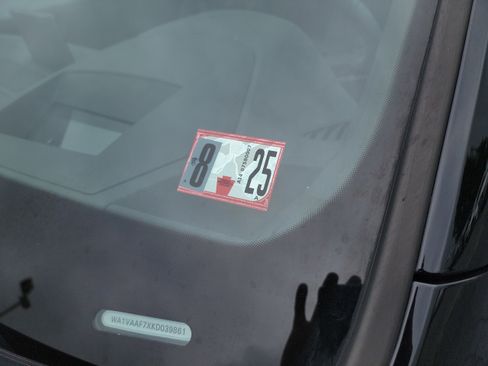 Used 2019 Audi Q7 3.0T Prestige w/ Prestige Package image 11