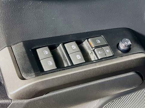 Certified 2023 Toyota Tacoma TRD Off-Road w/ Technology Package image 17