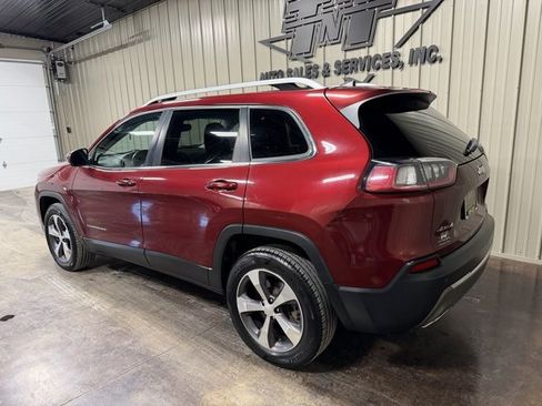 Used 2019 Jeep Cherokee Limited image 5