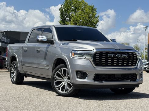 Used 2025 RAM 1500 Tungsten AWD/4WD image 2