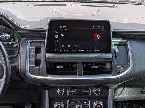 Used 2022 GMC Yukon XL SLT w/ SLT Premium Package AWD/4WD image 19