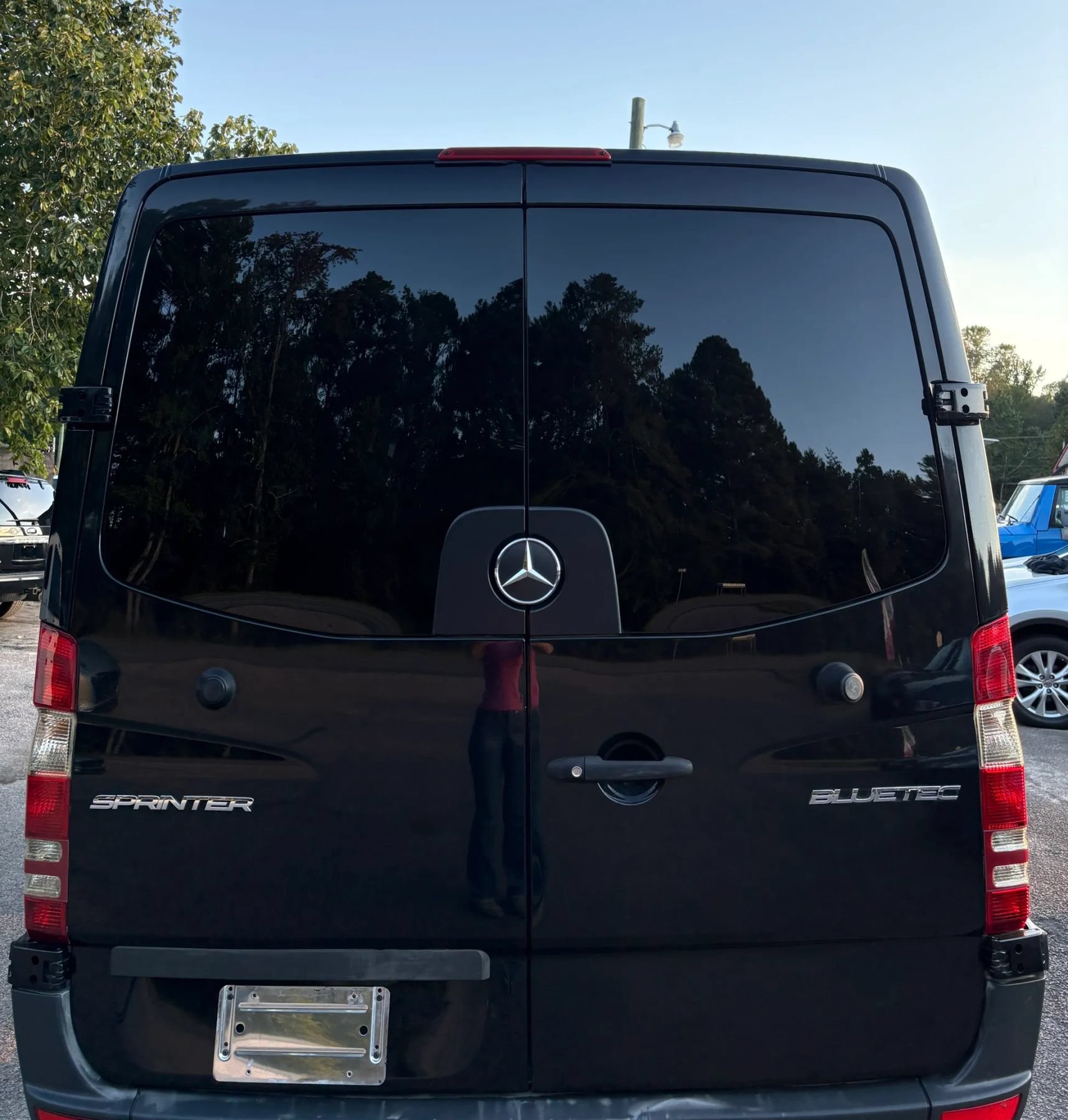 Used 2015 Mercedes-Benz Sprinter 2500 image 5