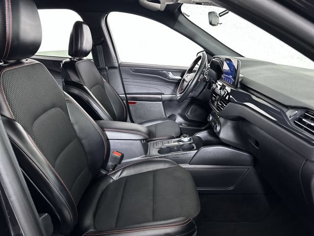 Used 2025 Ford Escape ST-Line AWD/4WD image 29