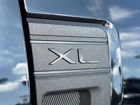Certified 2023 Ford Maverick XL FWD image 8