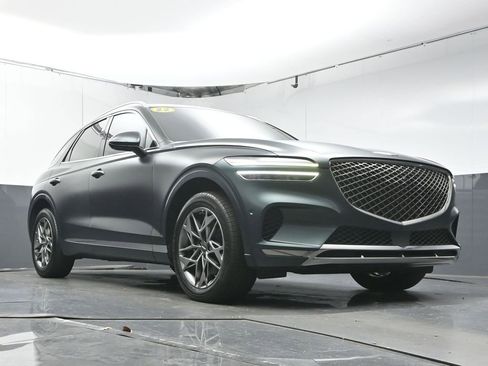 Used 2022 Genesis GV70 2.5T w/ Advanced Package image 34