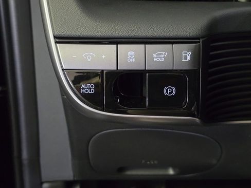 New 2025 Hyundai Ioniq 5 SEL image 23