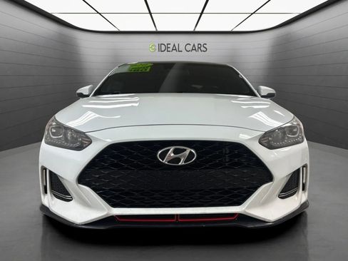 Used 2020 Hyundai Veloster Turbo FWD image 2