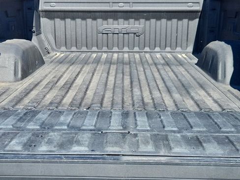 Used 2022 GMC Sierra 1500 AT4 w/ AT4 Preferred Package image 16