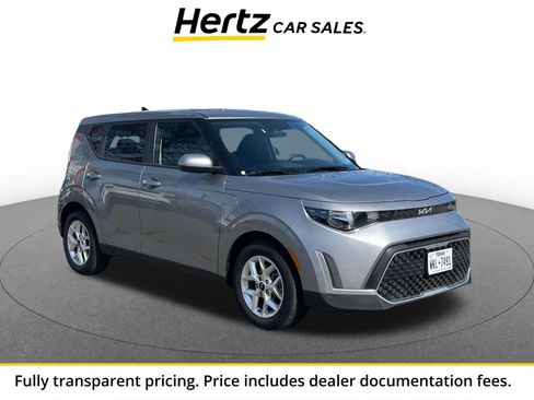 Used 2025 Kia Soul LX w/ LX Technology Package FWD image 1