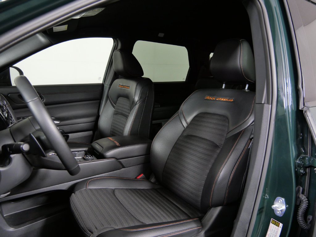 Used 2025 Nissan Pathfinder Rock Creek AWD/4WD image 11