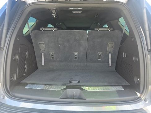 Used 2021 Chevrolet Tahoe Z71 AWD/4WD image 16