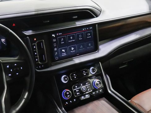 Used 2023 GMC Yukon Denali Ultimate image 40